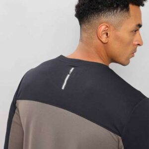 technosport colourblocked anti odour slim fit trai